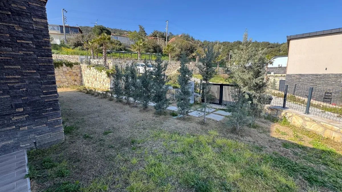 Foça Kozbeyli'de Eşyalı Kiralık Villa - 21