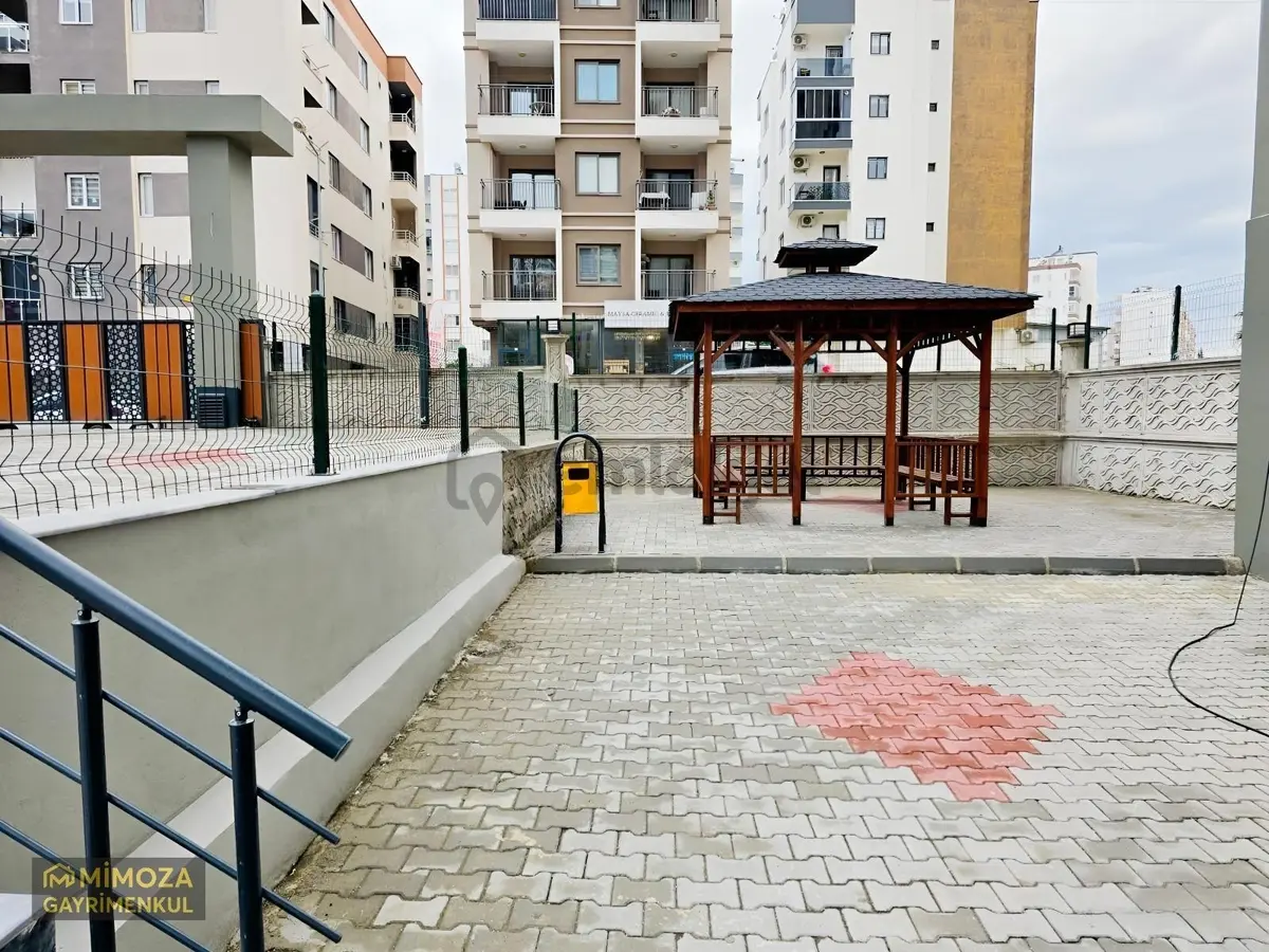 Tece'de Cadde Üzerinde Geniş Kullanımlı Eşyalı Kiralık 1+1 Daire - 18