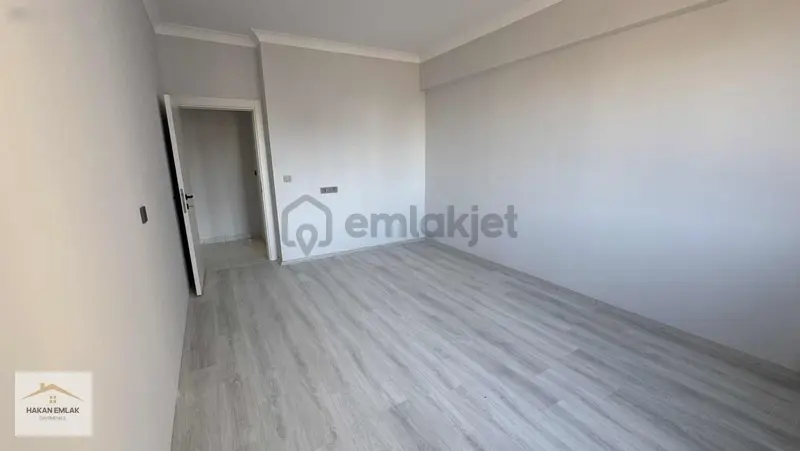 Hakan Emlaktan Bayat Gediginde Satılık 3+1 Arakat - 11