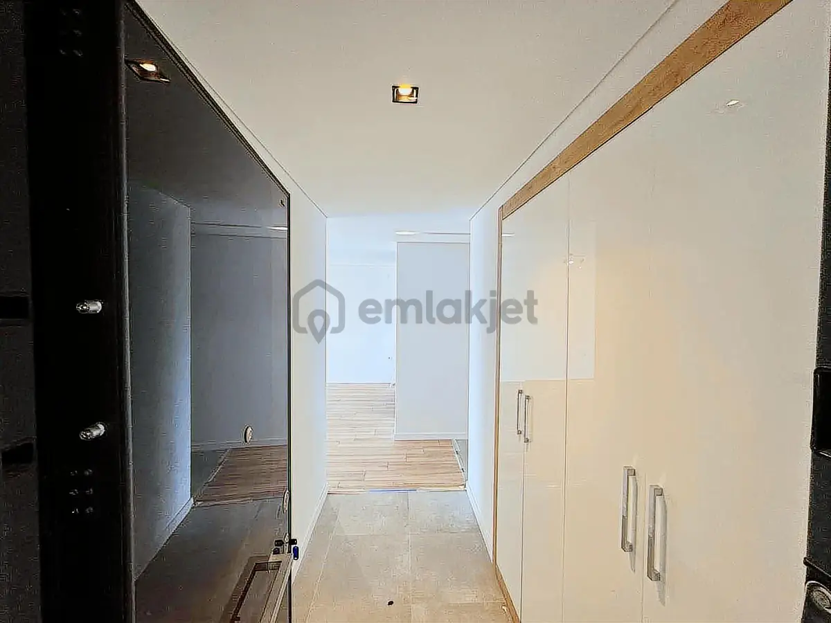 Marina' Da Lüks Rezidansda Deniz Manzaralı 3+1 Daire ! - 6