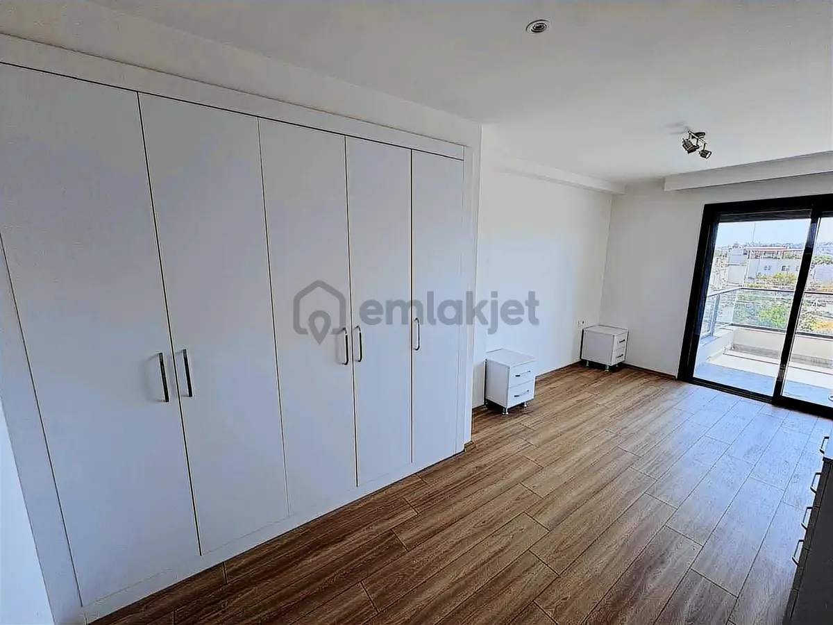 Marina' Da Lüks Rezidansda Deniz Manzaralı 3+1 Daire ! - 19