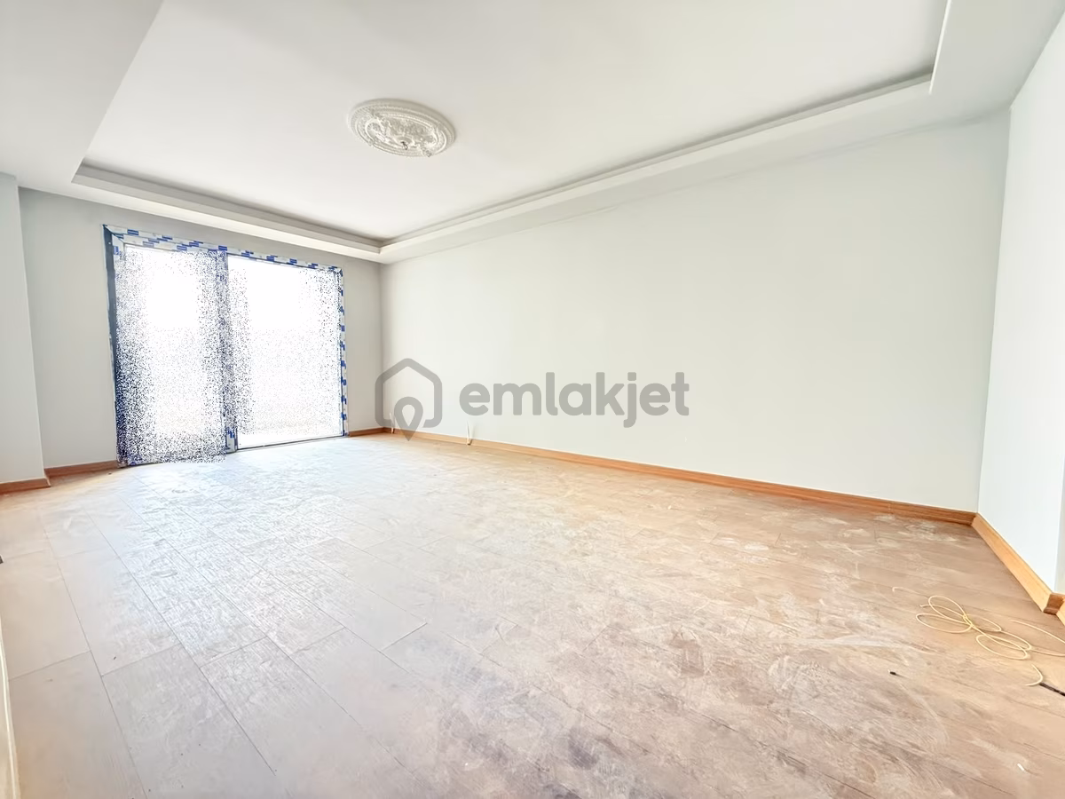 1080 Cd. Üzeri! Krediye Uygun | Sıfır Binada 3+1 Daire !