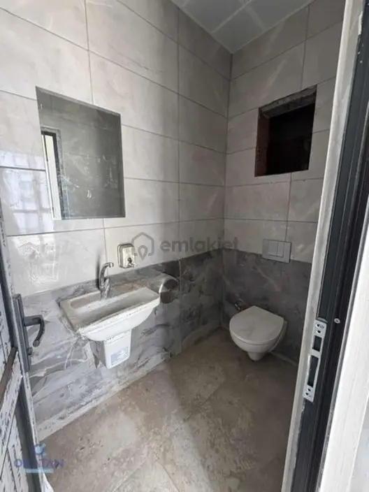 Toki 3 Te Kiralık Dükkan - 18