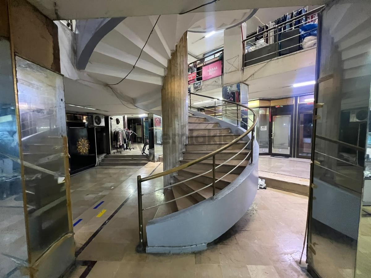 Gök Oryap'tan Satılık Demirkapı Cad. Üzerinde Asansörlü Ofis! - 5
