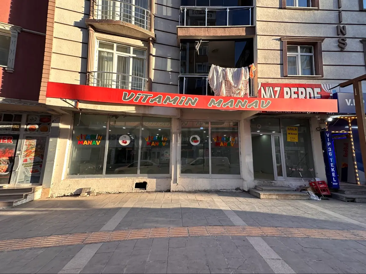 İks Emlaktan Kiralık İş Yeri - 3