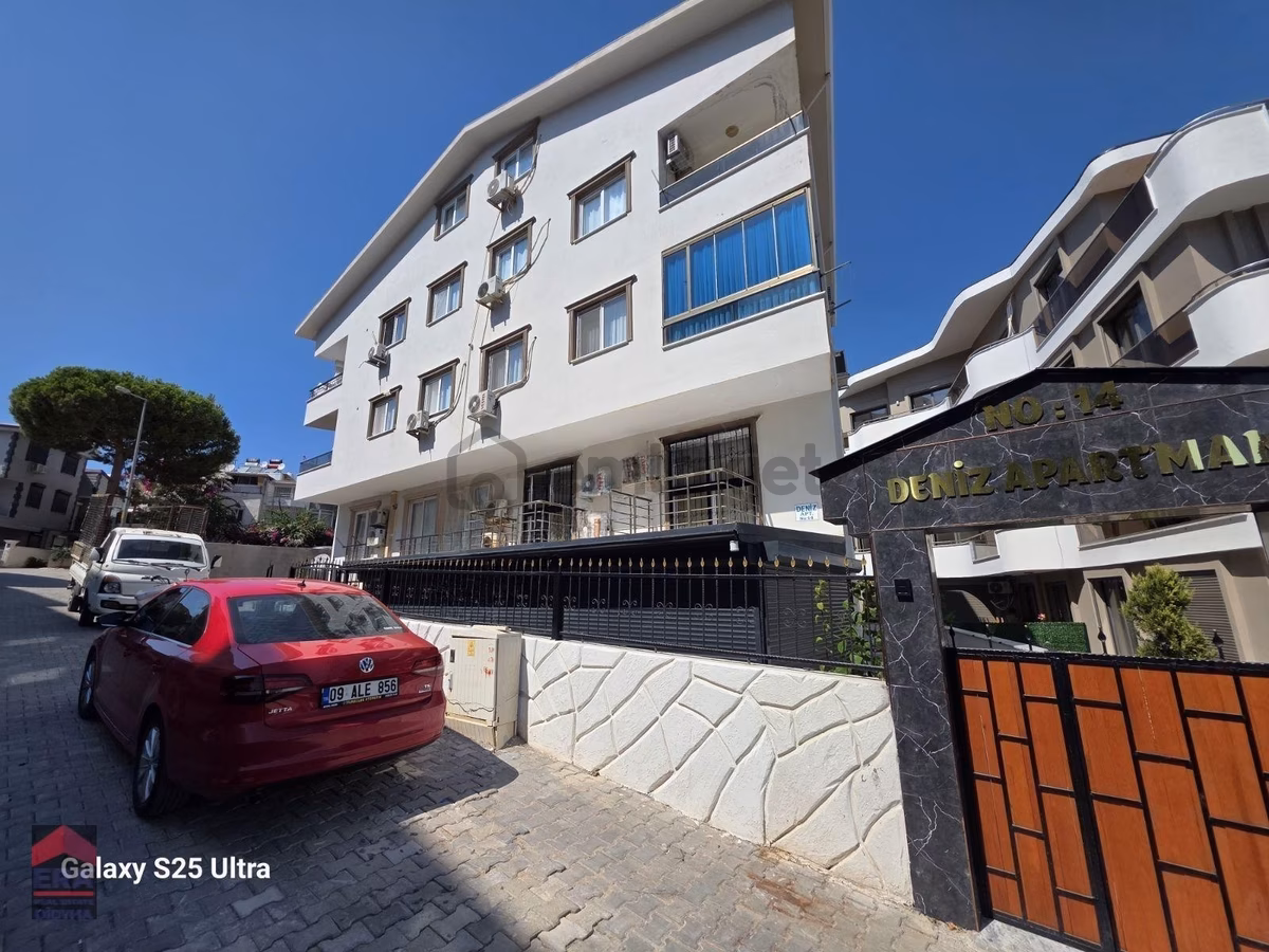 Altınkumda Satılık 2+1 Ayrı Mutfak Daire