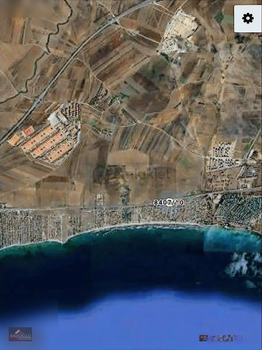 Silivri Semızkumlar'da Satılık Arsa Cadde'ye Cepheli E/5 - 23