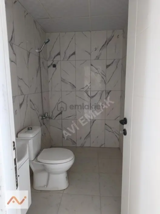 Avi'den | Okullar Bölgesinde Sıfır 2+1 Kiralık - 8