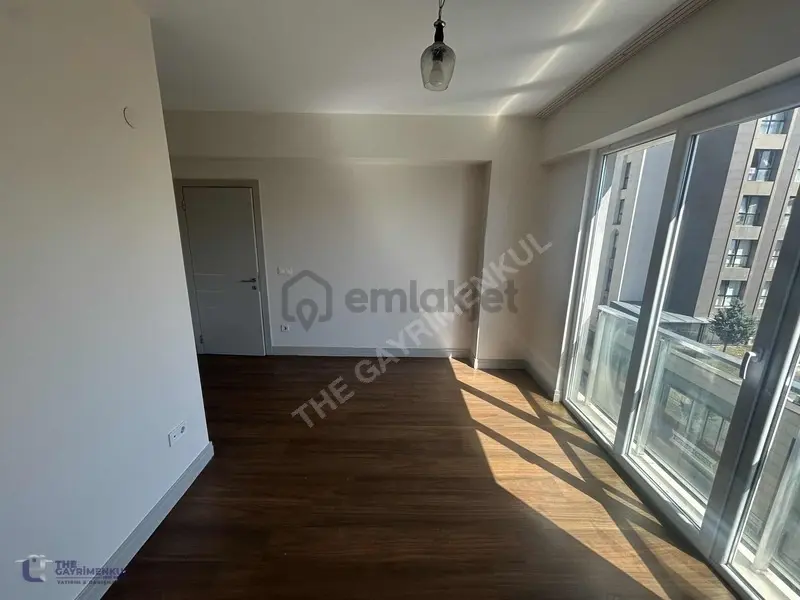 Suryapı Corridor Da Kiralık 3+1 157m2 Daire Güneşli - 11