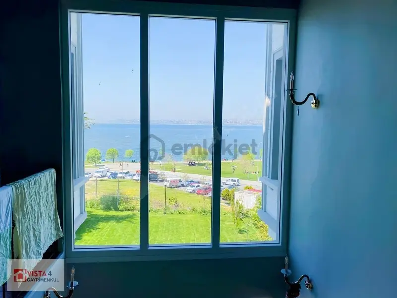 Gürpınarda Manzaralı Lüks Villa-konak Satılık - 8