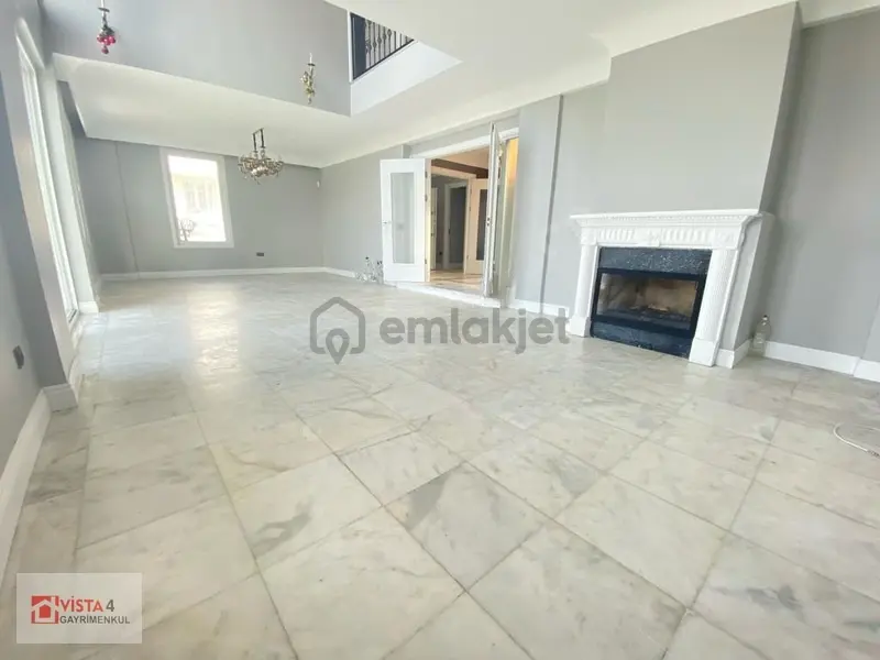 Gürpınarda Manzaralı Lüks Villa-konak Satılık - 12
