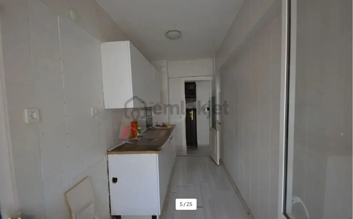 Metro Yakını Kiralık 2+1 Daire - 14