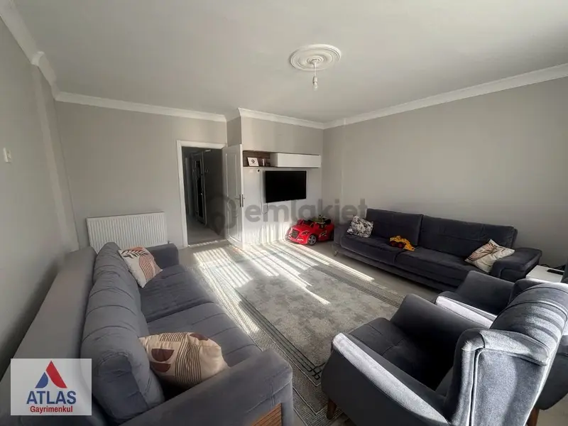 Turan Mahallesinde Doğalgazlı Eşyalı Satılık 2+1 Daire - 24