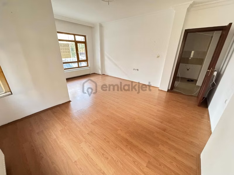 Derman'dan*ön Cephe*altı Daire*2 Balkon*masrafsız - 6