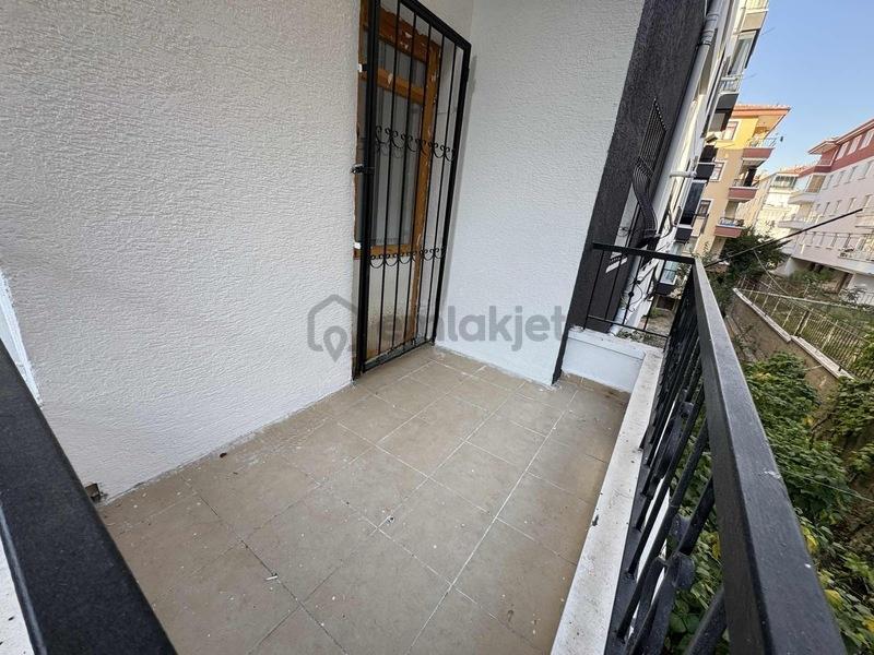 Derman'dan*ön Cephe*altı Daire*2 Balkon*masrafsız - 15