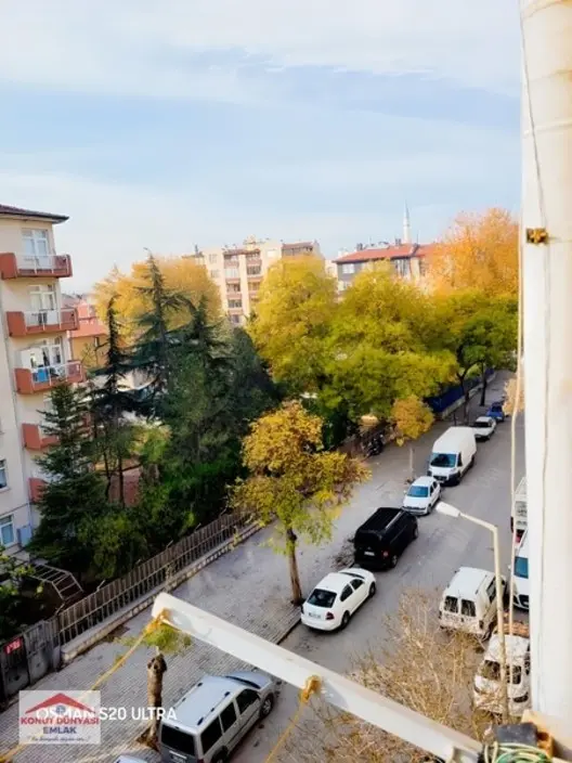 İhsaniye Mah. Arakat Asansörlü Oldukça Bakımlı 3+1 Daire - 17