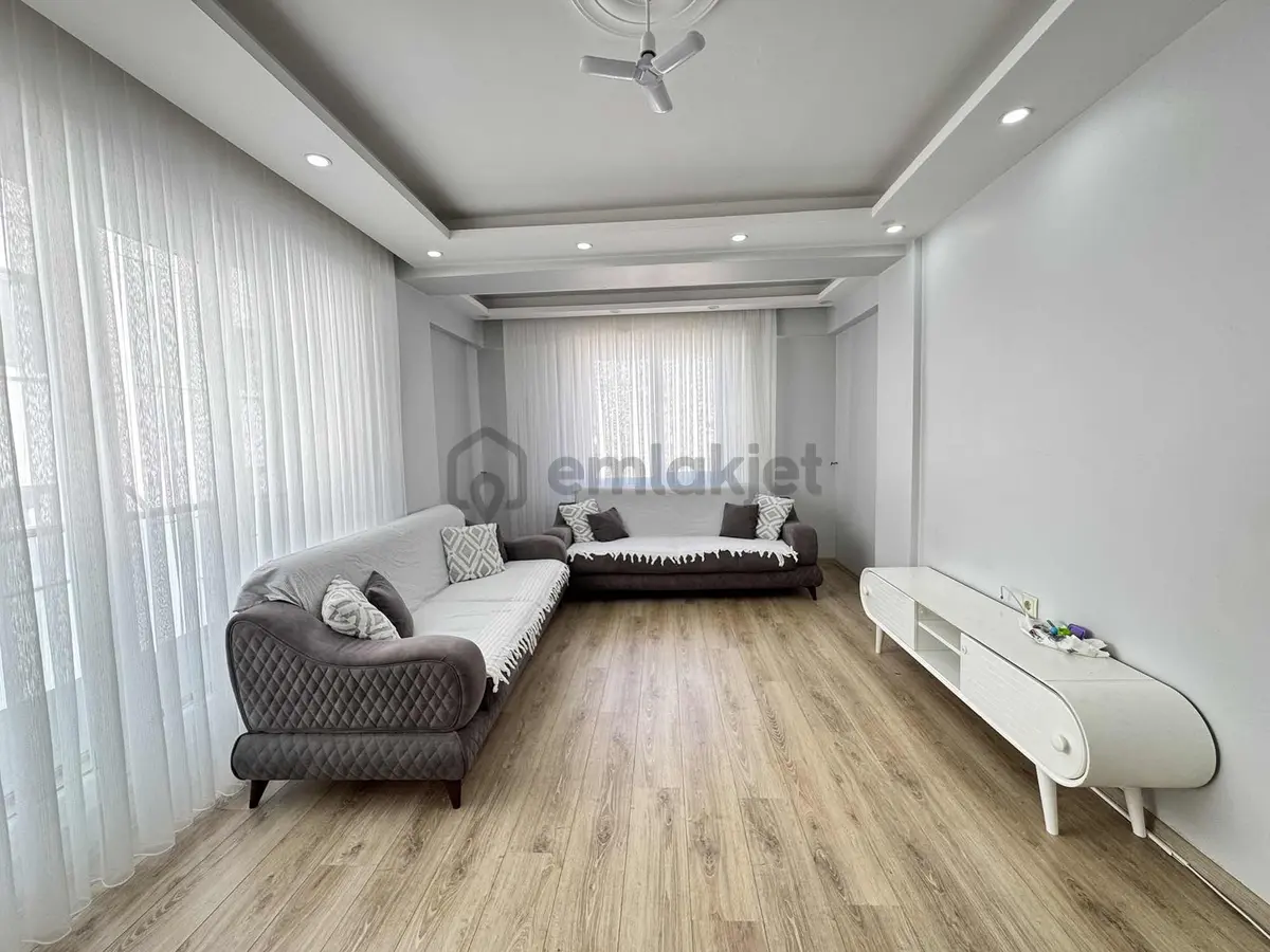 Tuğra'dan Çobançeşme Mahallesinde 2+1 Ara Kat Satılık Daire - 13