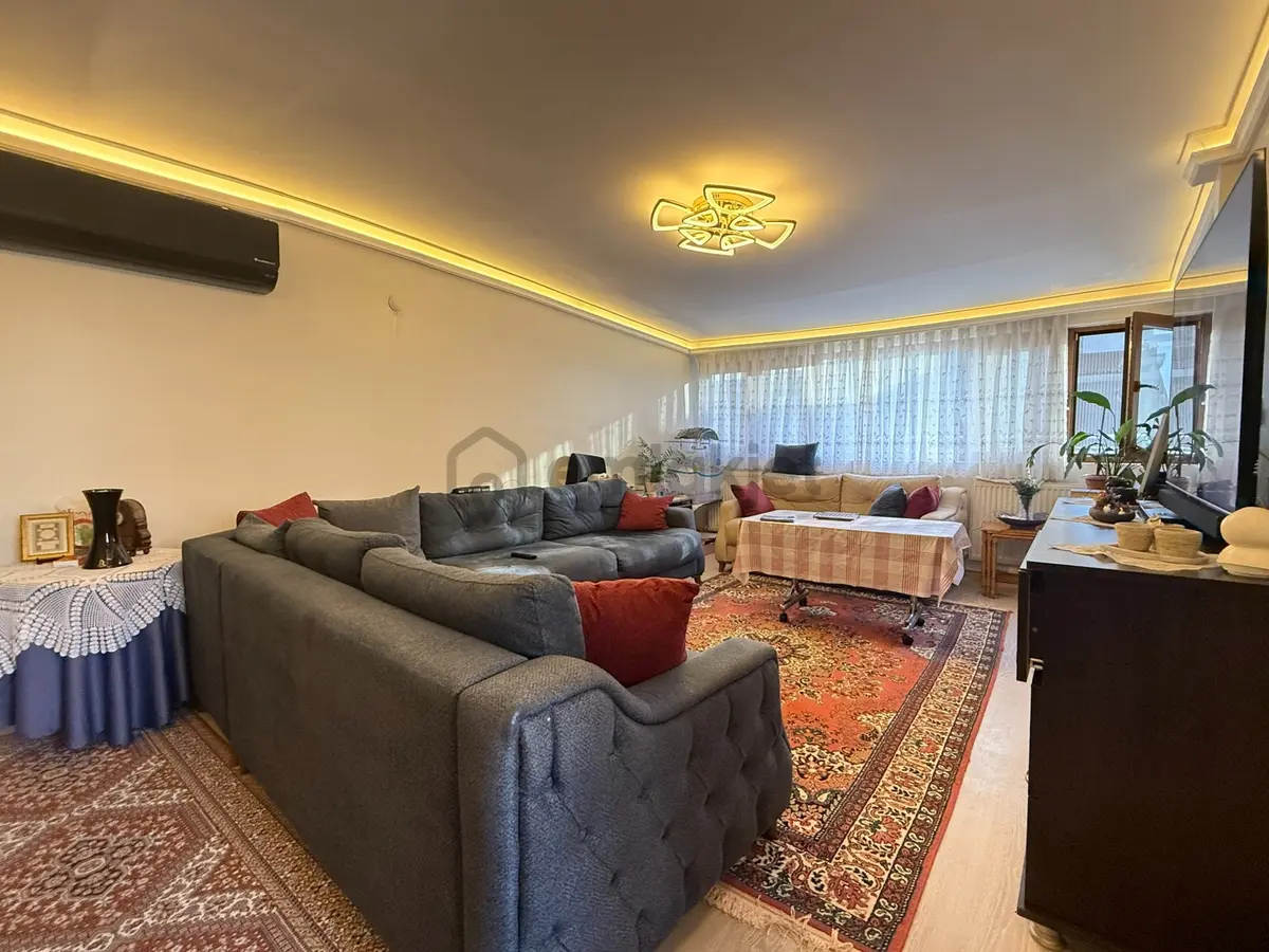 Focus'tan Adliye Ve Hastane'ye 5dk, Genç Binada, Geniş - 18