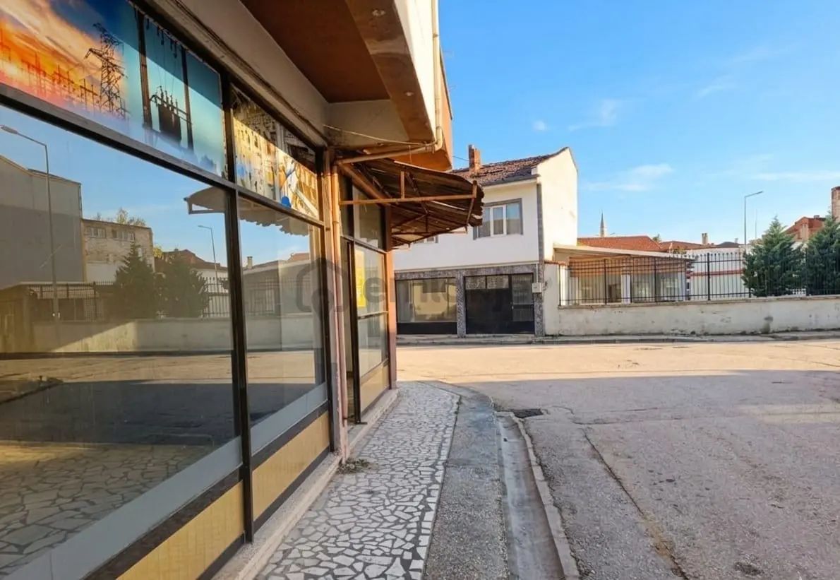 Yenişehir Merkez Koşe Dükkan - 6