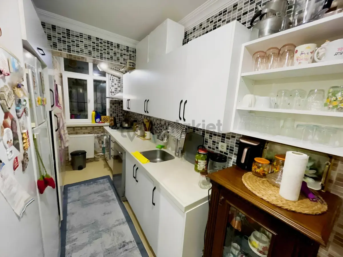 Aşağıdudullu Mahallesinde 2+1 Cadde Üzeri Kiralık Daire - 5