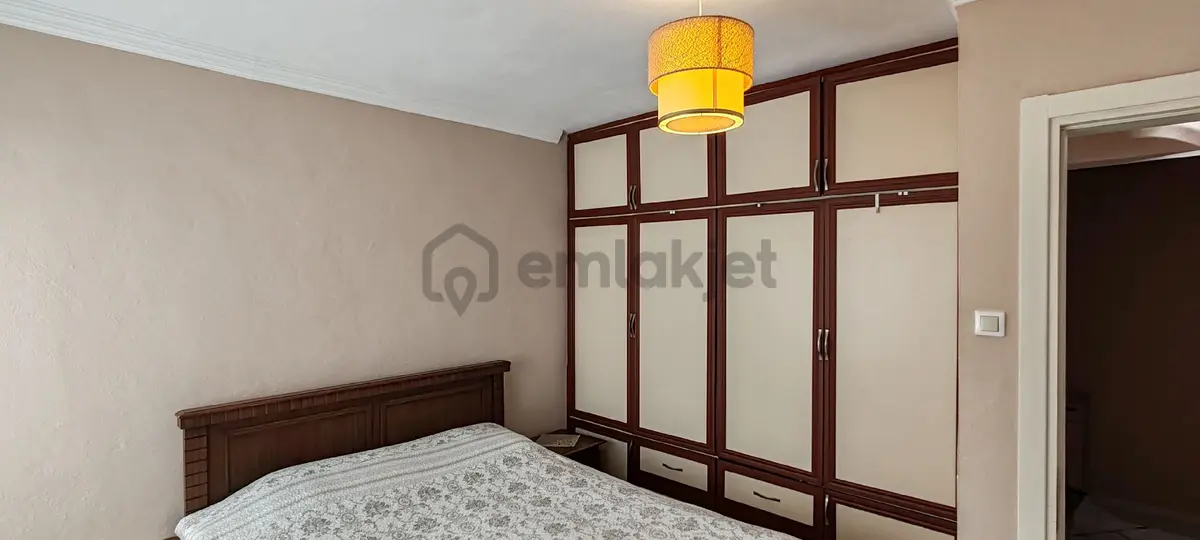 Kuşadası Kadınlar Denizinde 3+1 Arakat Daire - 13