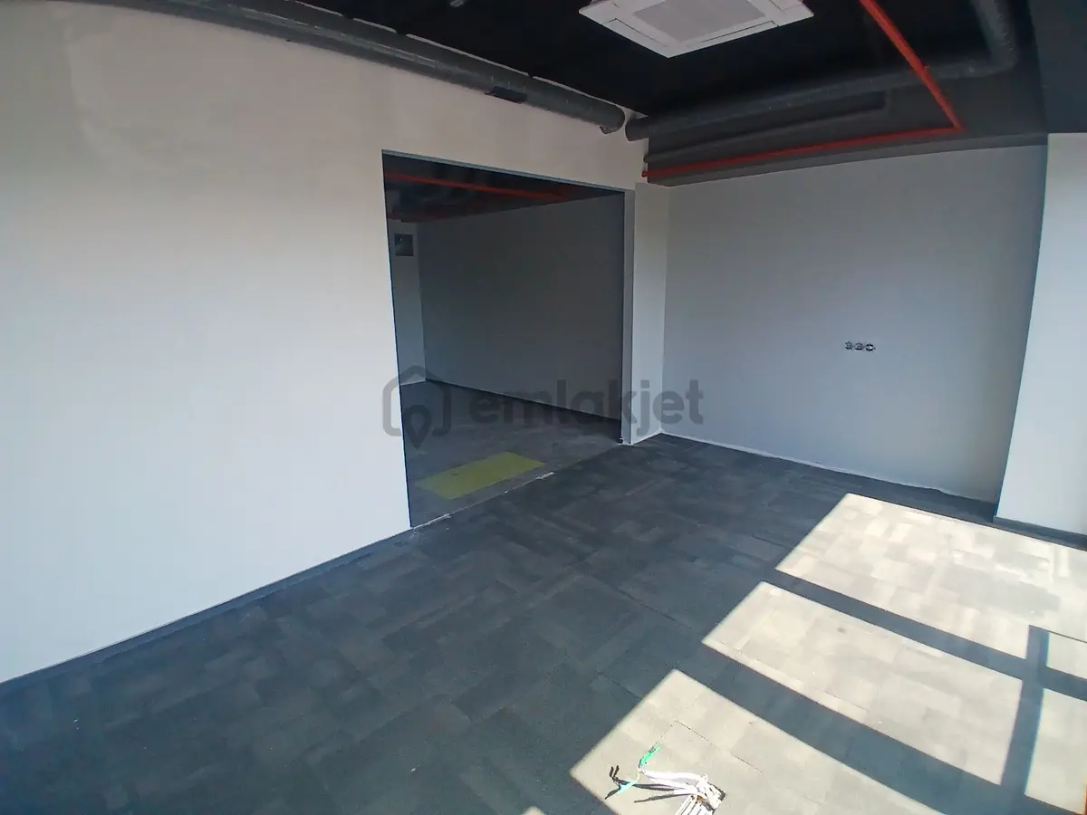 | Kiralık | Sinpaş | Flatofis Haliç | Ofis | 334m² | - 30