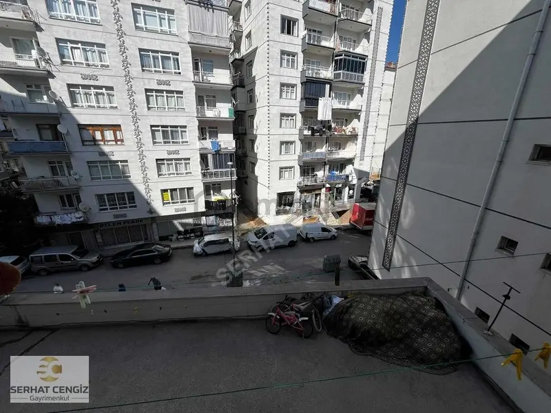 Metroya Yürüyüş Mesafesinde 2. Kat - 27