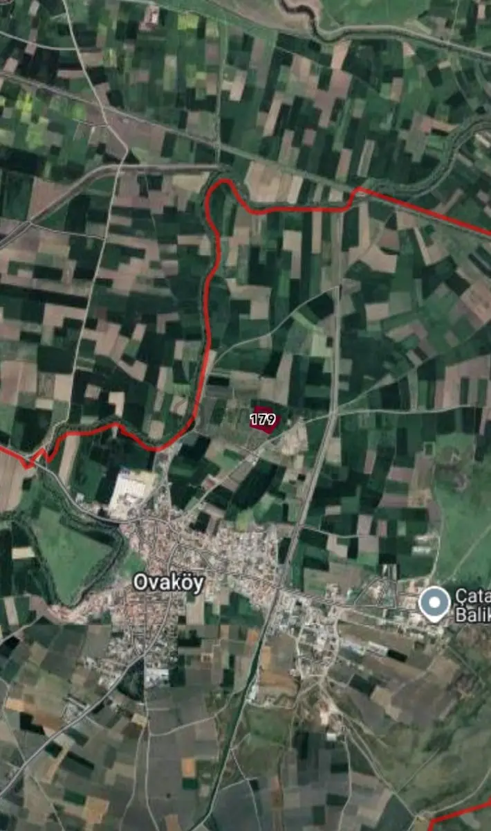 Ovaköy 'de Yerleşime Yakın 2310 M2 Tarla - 2