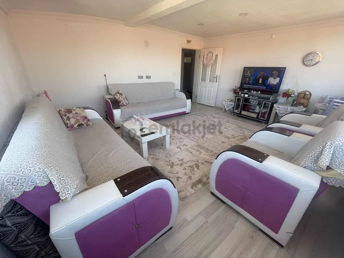 Zaferde Satılık 2+1 Daire; 2,450,000.tl - 2