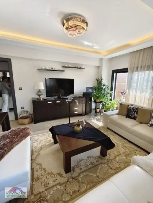 Körfez Mahallesinde Ebeveyn Banyolu 3+1 Satılık Lüks Daire - 3