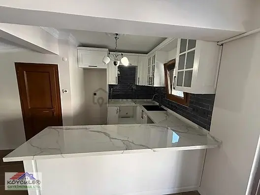 Foçada Denize 50 Metre Mesafede Full Tadilatlı 3+1 Satılık Villa - 24