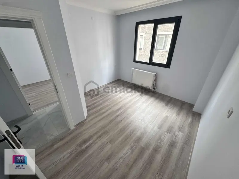 Buca'da Kiralık 1+1 - 6