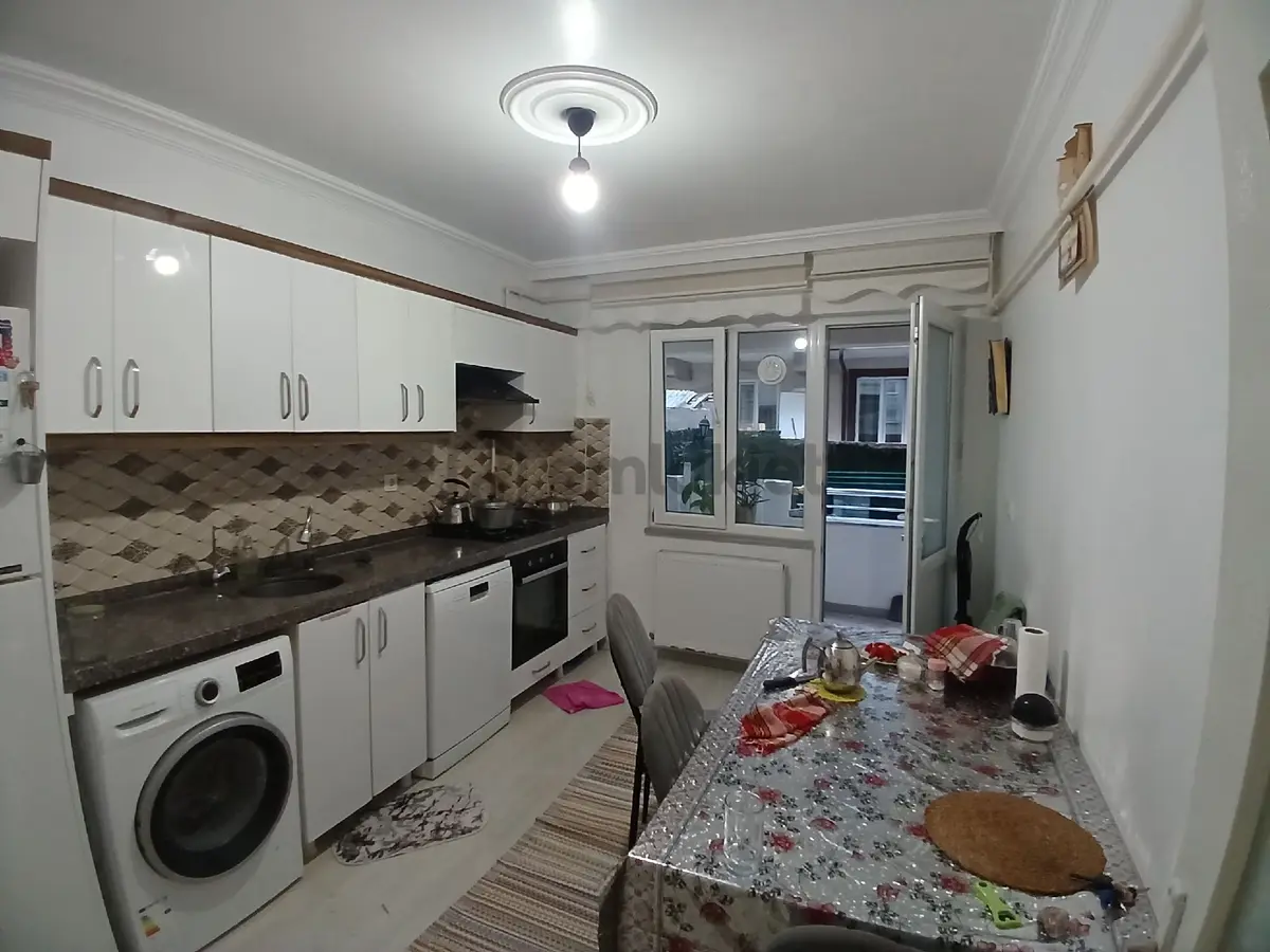 Sani Konukoğlu Lisesi Civarı 2+1 Daire - 7
