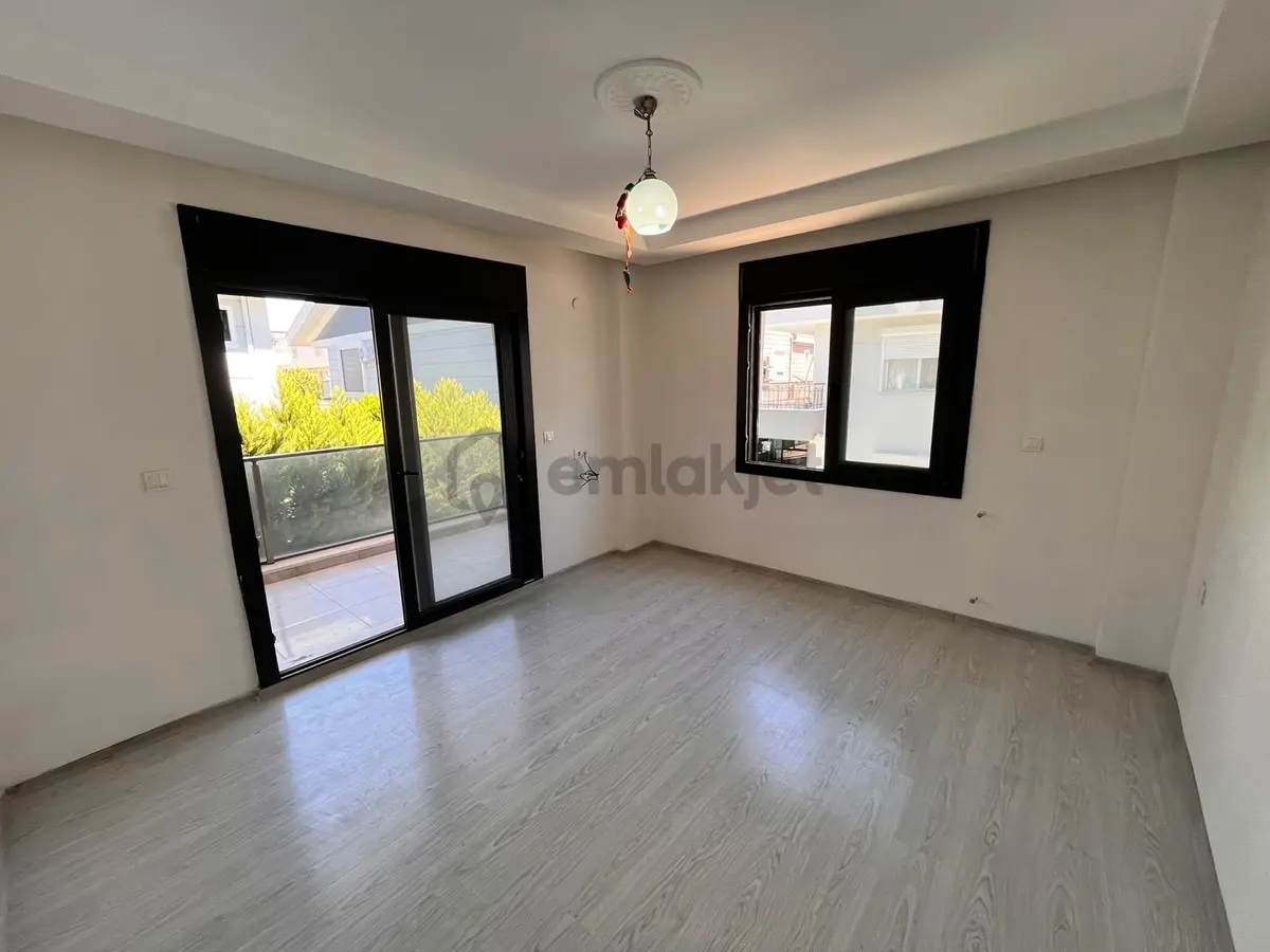 Didim Efeler Mahallesinde Havuzlu Villa - 15