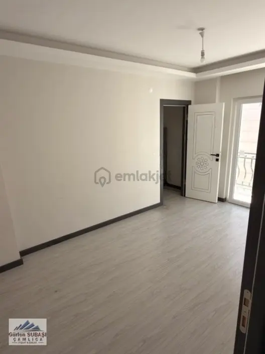Ömürevlerinde Anayolun Hemen Üzerinde Kiralık 1+1 Daire - 7