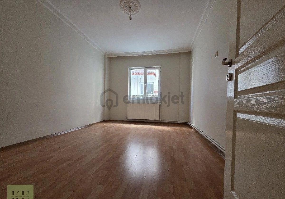 Ankara Sincan Mareşalda 3+1 Yapılı Satılık Daire - 19