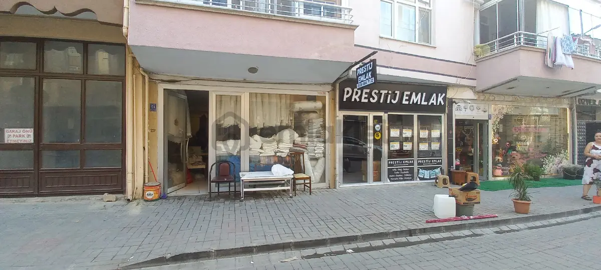 Prestij Emlaktan Satılık Dükkan - 3