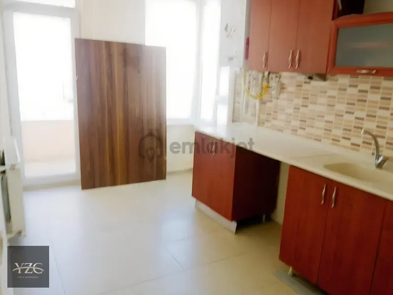Yzg'den Şirintepenin Merkezinde Arakat 3 Cephe 120m 3+1 - 4