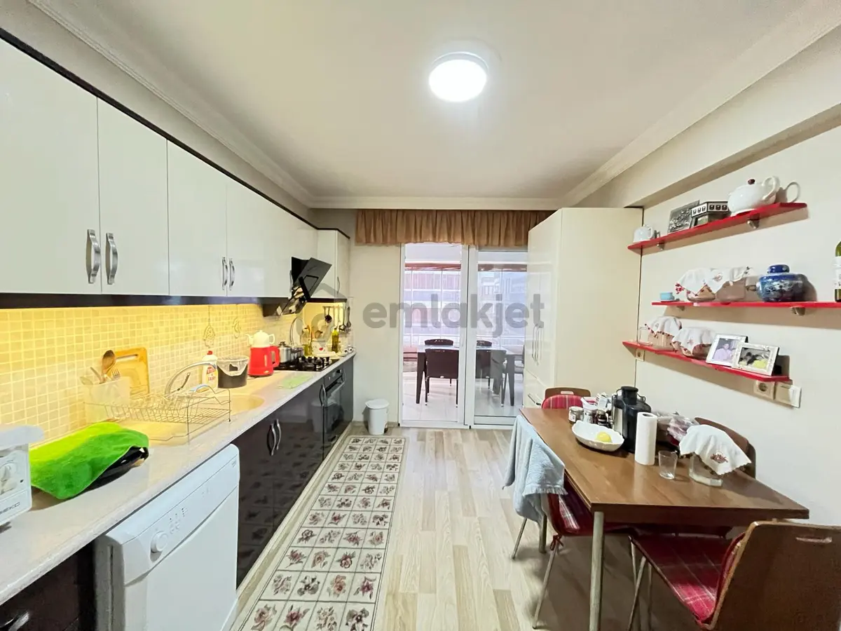 Parstan Altınkumda Ön Cephe Arakat Doğalgazlı Geniş Lüks 2+1 - 8