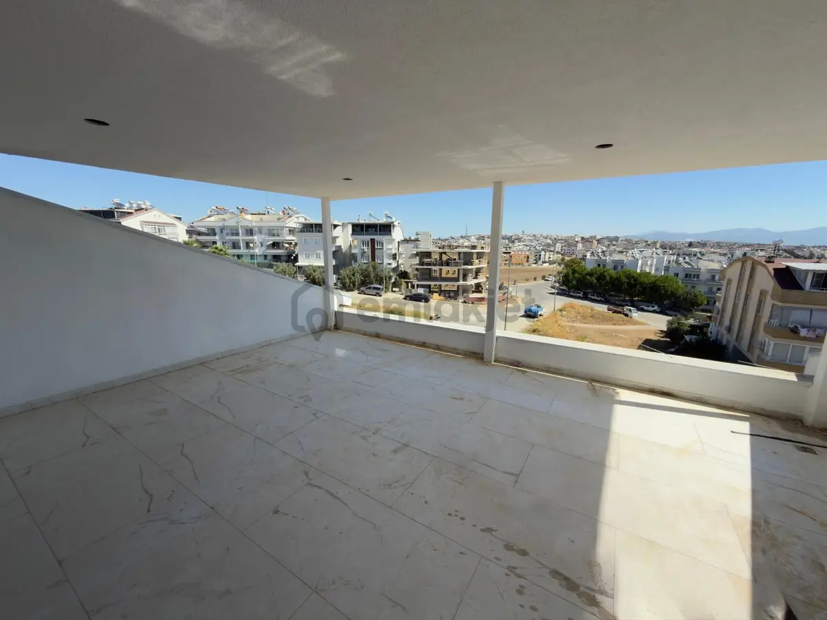 Didim Merkez'de Asansörlü Sıfırı 3+1 Dubleks Daire - 15