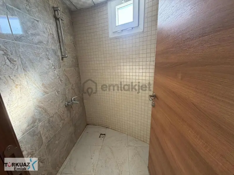 Site İçi Giyinme Odalı Geniş Daire - 18