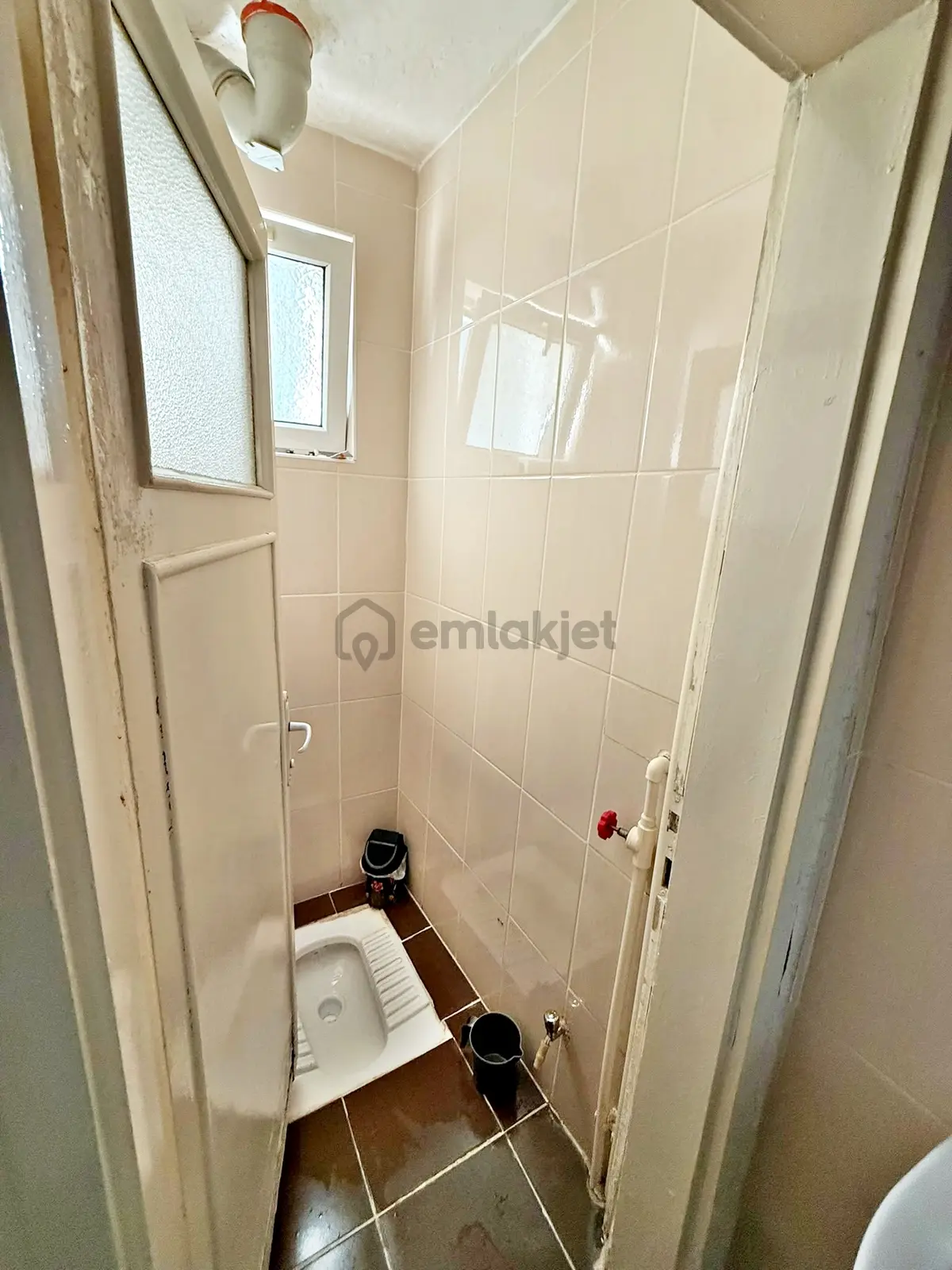 Veranka'dan Demetevler Lalegül'de Arakatta Acilsatılık 3+1 Daire - 35