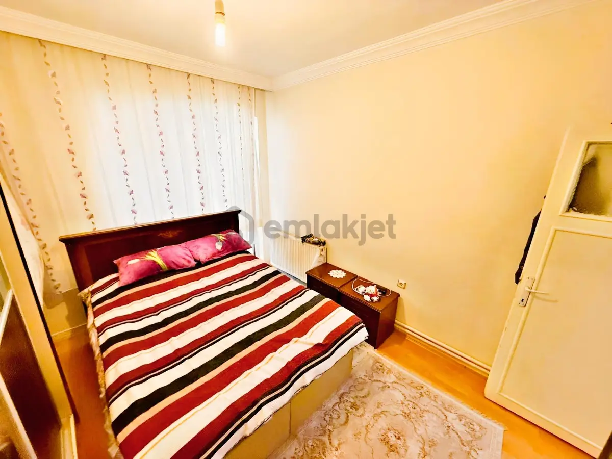 Veranka'dan Demetevler Lalegül'de Arakatta Acilsatılık 3+1 Daire - 31