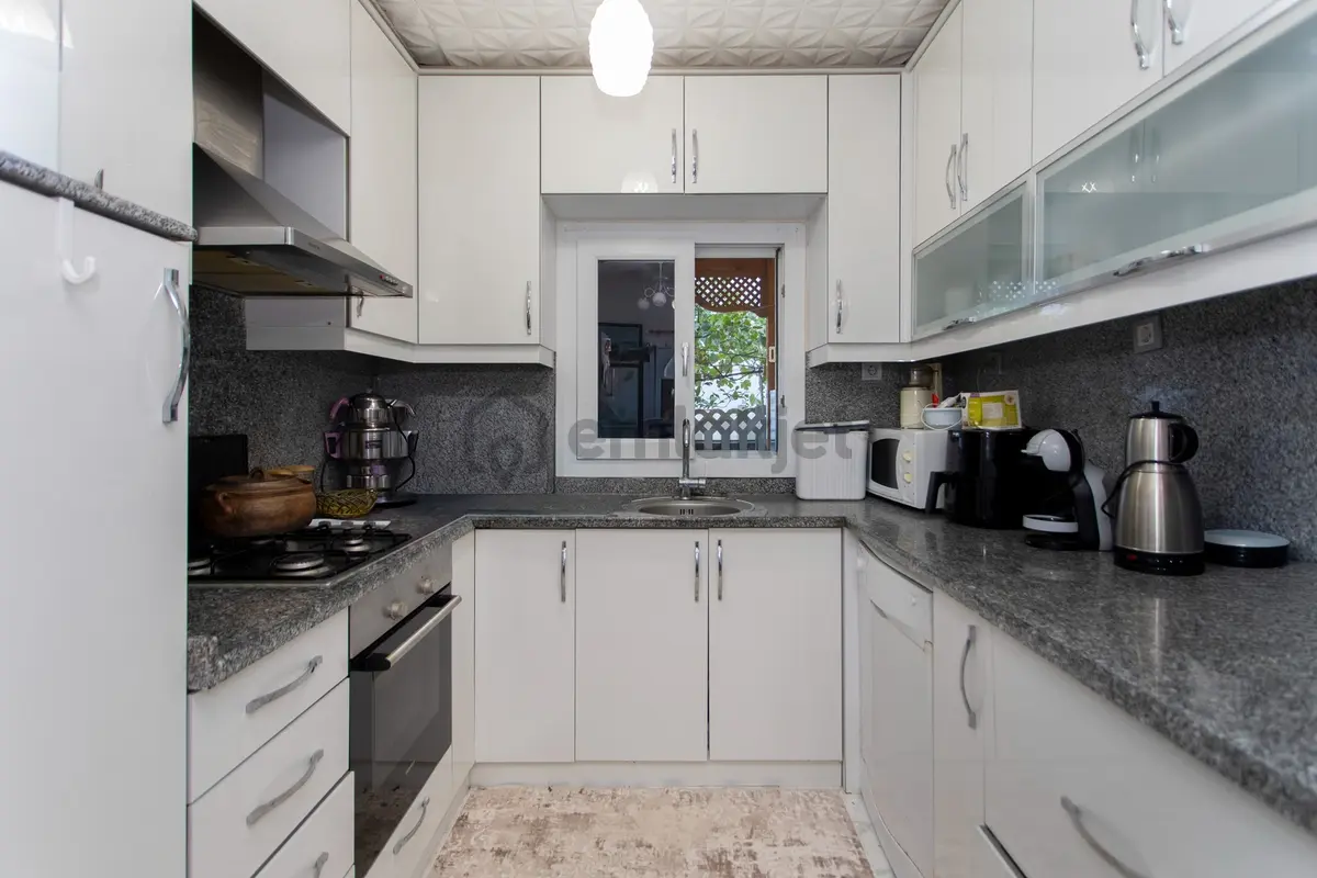 Foça Mercankent Sitesi'nde Satılık 2+1 Dubleks - 5