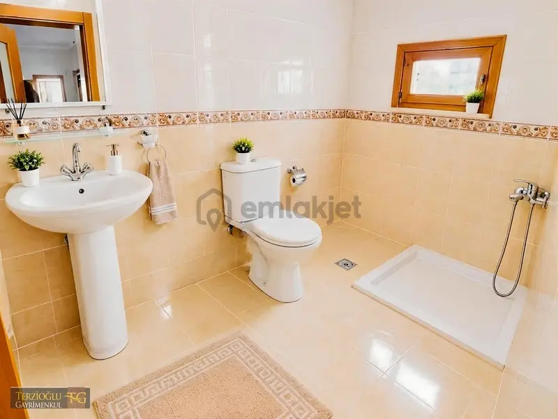 Terzioğlu'ndan Gürede Kiralık 3+1 Villa - 10