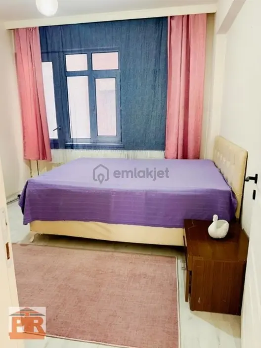 Gazhane Caddesi'nde Eşyalı 2+1 Satılık Daire 120m² - 12