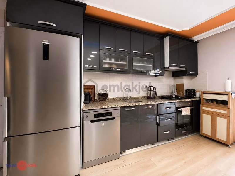 Ferah Kullanışlı Geniş Deniz Manzaralı 2+1 Daire - 12