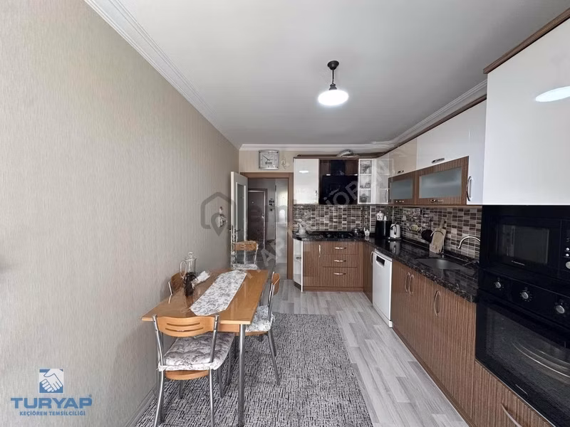 Keçiören Bağlarbaşında Site İçerisinde Asansörlü Daire - 5