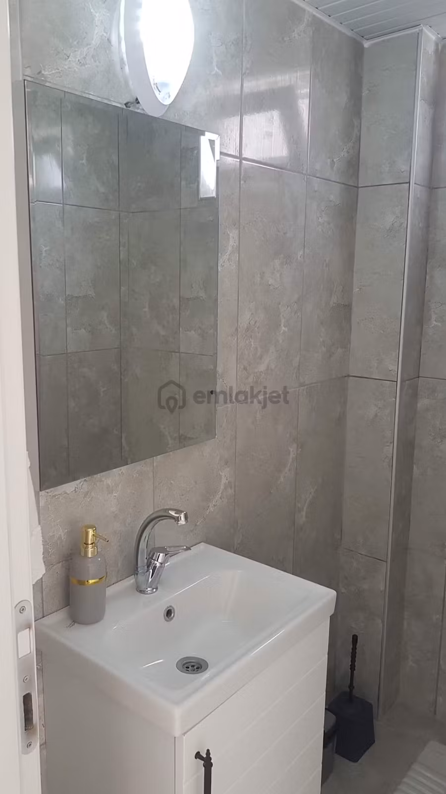 Boğazkent'te Mülkiyeliler Sitesi'nde Satılık Villa - 24