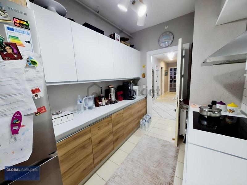 Global'den, Lokum Evlerinde Kiracısız, Bakımlı 3,5 +1 Daire - 10